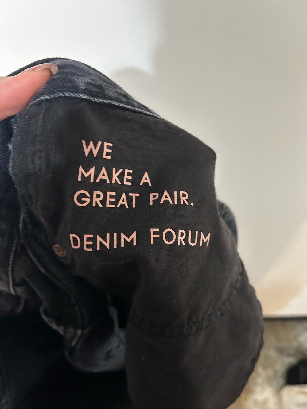 Aritzia Denim Forum Joni High Rise Loose Jeans 28 - Picture 7 of 9